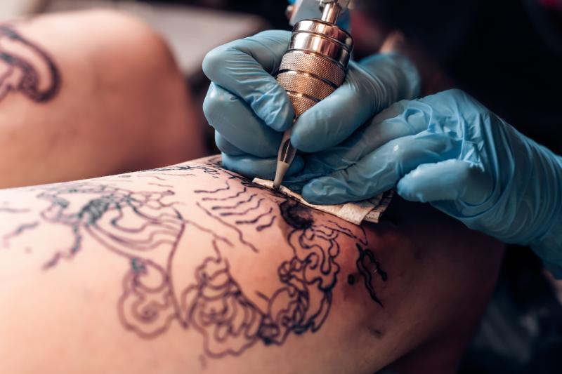 A tattoo artist works on a Las Vegas tattoo at Club Tattoo inside Planet  Hollywood, Thursday, Oct. 5, 2017, in Las Vegas. Richard Brian Las Vegas  Review-Journal | Las Vegas Review-Journal