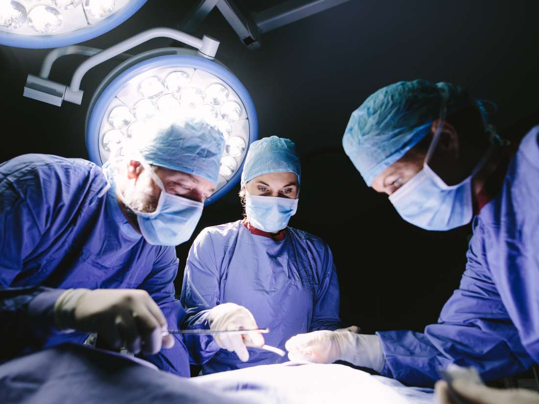 Does A Surgeon's Hand Tremor Matter For Patient Outcomes? 
